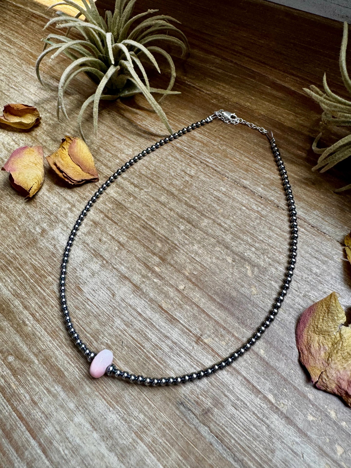 Sterling Silver Pearl Choker – Pink Conch Saucer Center – 14.5" + Extender