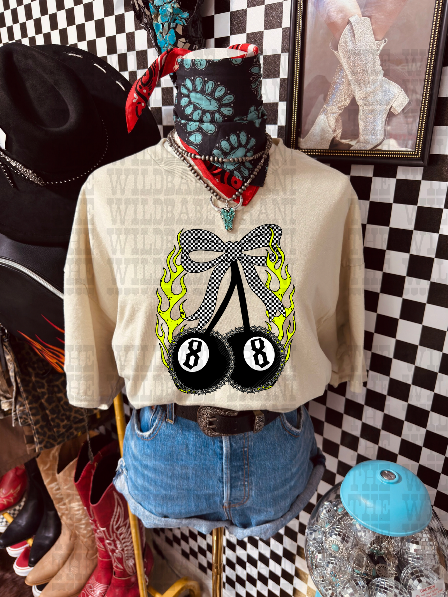 CHERRY 8 BALL GRAPHIC