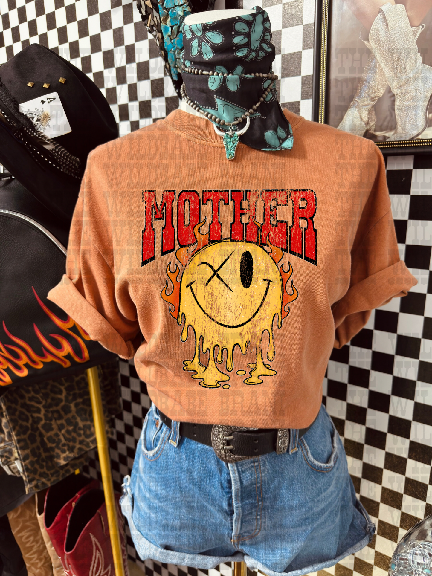 MOTHER SMILEY TEE TUESDAY